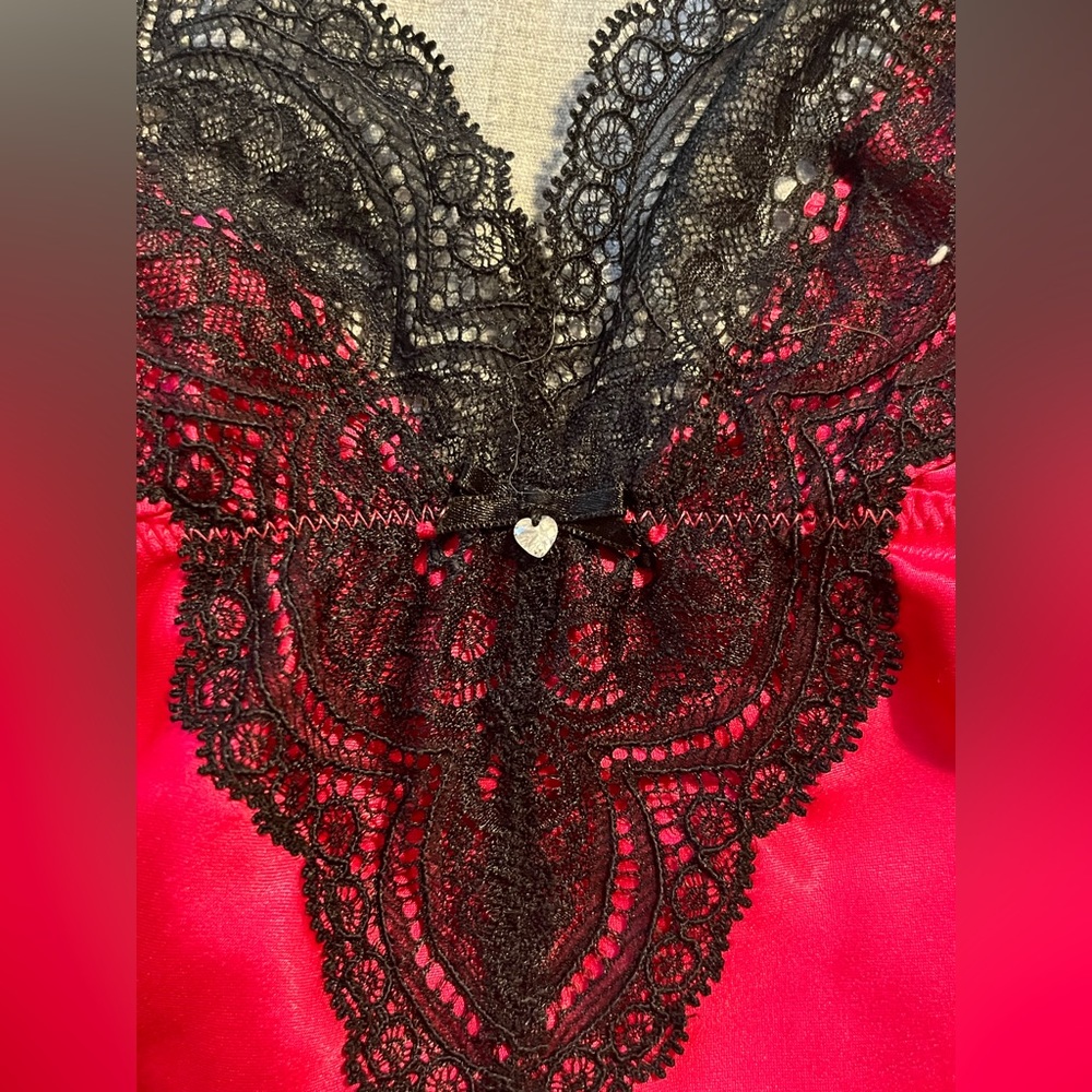 Hot pink VS lingerie set